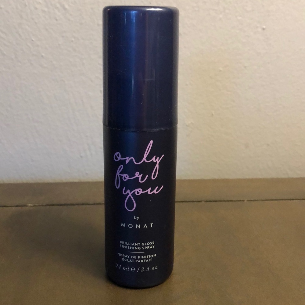 Monat finishing gloss